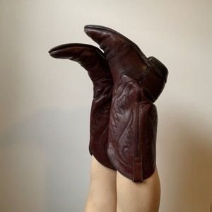 VTG Maroon Cowgirl Boots